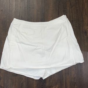 ☀️ 3/$15 ☀️ White Skort